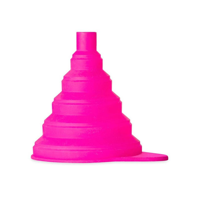 MUC-OFF Silicone Funnel Fits into the bottle neck of all of our Bike Cleaner 
